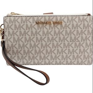 Michael Kors Jet Set Travel double zipper wristlet